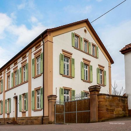 Klosterhof Weingut Boudierkoeller Stetten  Buitenkant foto